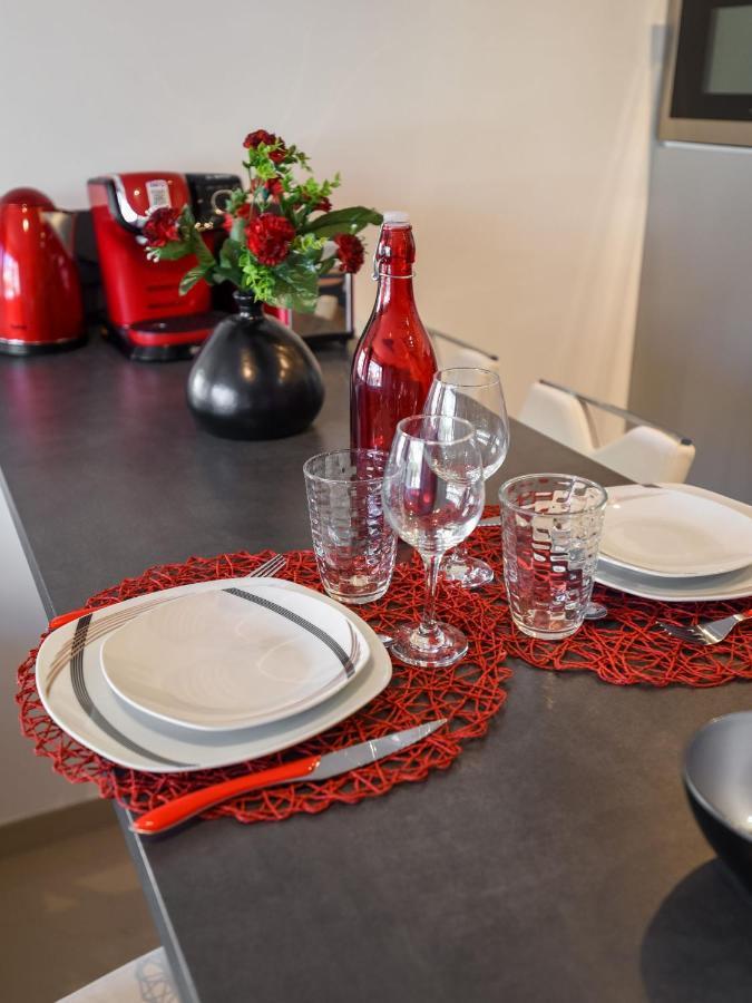 Au Nom De La Rose - Casa Vostra - Caution 800 Eur & Id Requises - Annemasse Apartment Exterior foto