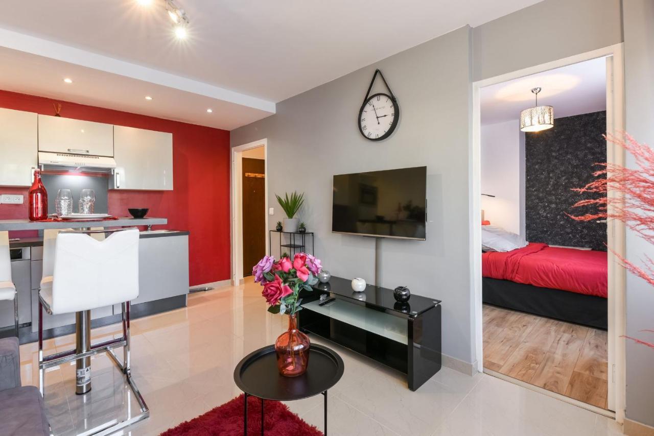 Au Nom De La Rose - Casa Vostra - Caution 800 Eur & Id Requises - Annemasse Apartment Exterior foto