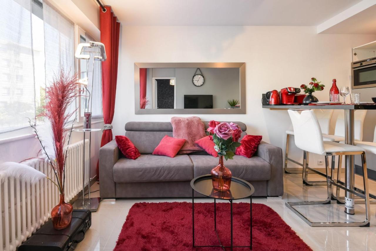 Au Nom De La Rose - Casa Vostra - Caution 800 Eur & Id Requises - Annemasse Apartment Exterior foto