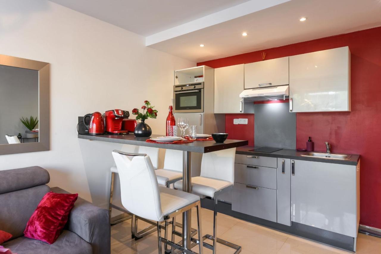 Au Nom De La Rose - Casa Vostra - Caution 800 Eur & Id Requises - Annemasse Apartment Exterior foto